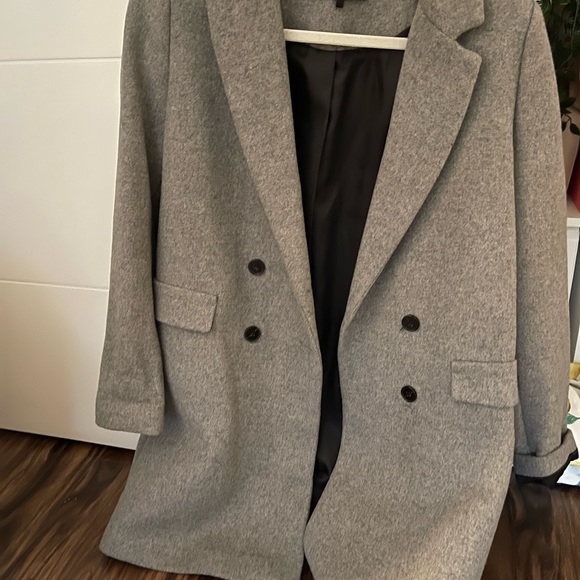 Zara Grey Wool Coat - Picture 2 of 7